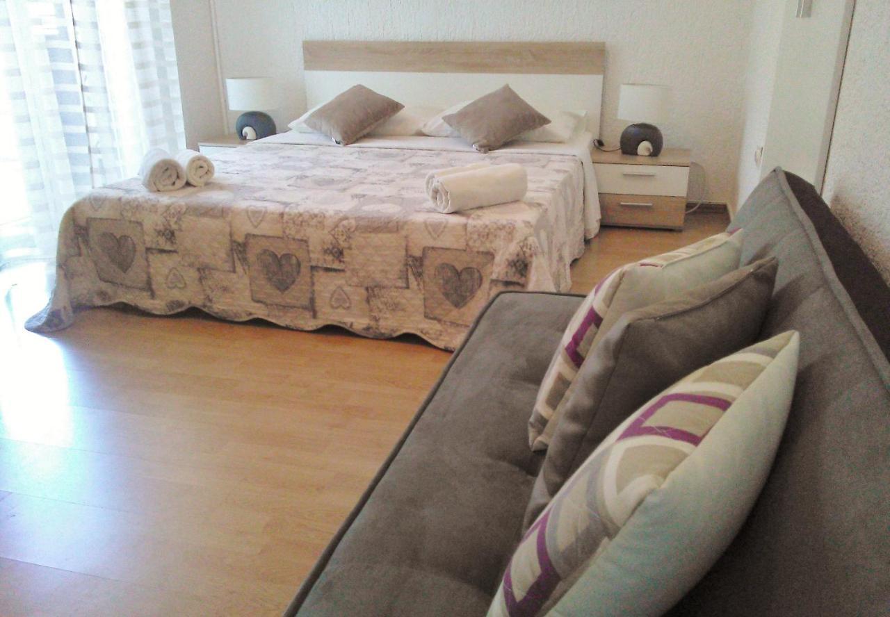 Guesthouse Cecilia 2 Малинска Экстерьер фото